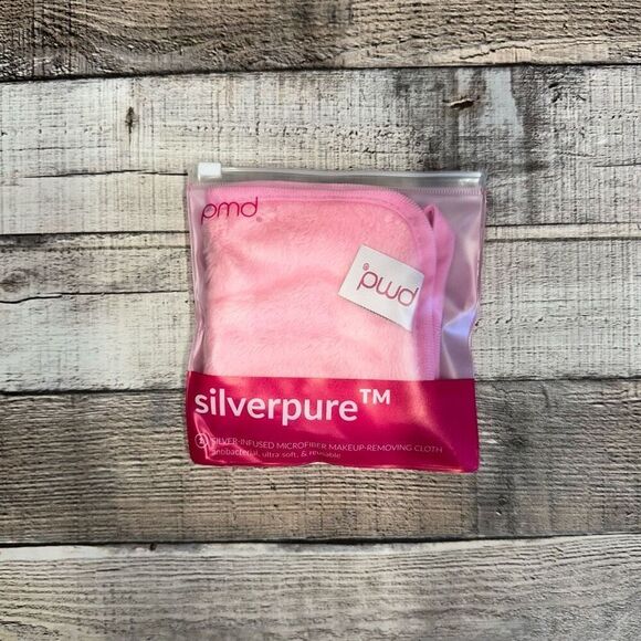 PMD Beauty Silverpure Microfiber Makeup Removing Cloth - Picture 1 of 2